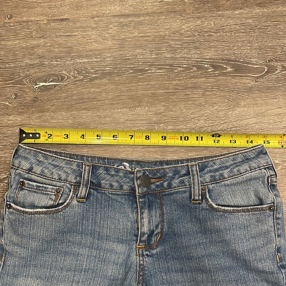 Y2K Bullhead Low Rise Bootcut denim Jeans - Picture 4 of 9